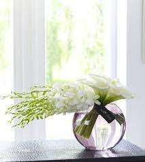 Flower Arrangements With Roses And Dendrobium Orchids Flowers Modern Flowers Luxury Contemporary Flower Arrangements Orchid Vase Flower Arrangements