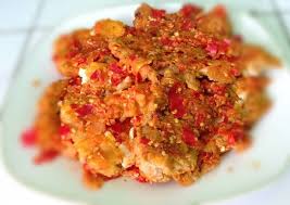 Banyak sekali berbagai varian olahan makanan yang dipadukan dengan sambal geprek. Resep Sambal Ayam Geprek Sederhana Kekinian