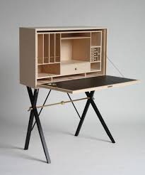 Le Bureau Pliable Est Fait Pour Faciliter Votre Vie Bureau Pliable Mobilier De Campagne Mobilier De Salon