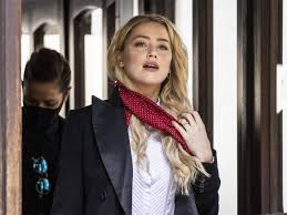 Amber heard has revealed that she has welcomed her first child via surrogate, five years after her nasty split from johnny depp. Amber Heard Announces Birth Of Daughter Oonagh Says Became A Mom On My Own Terms The Economic Times