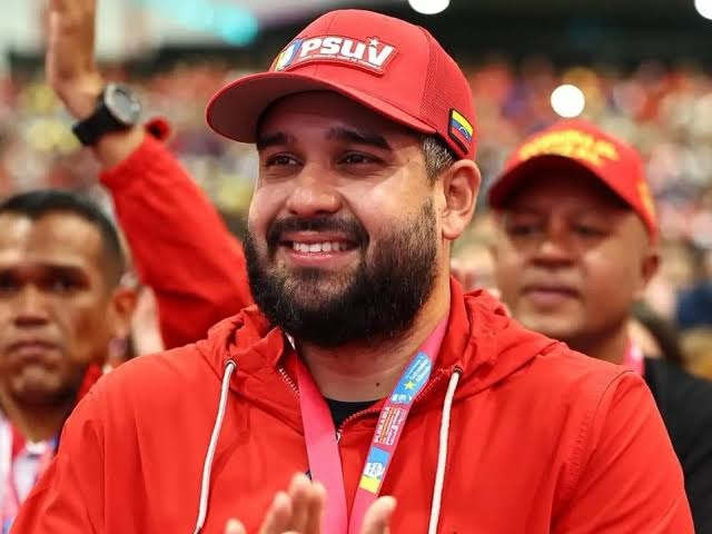 Nicolás Maduro Guerra enfrentó duras críticas durante su recorrido, do AI tạo