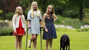 Je hebt het cowboys en girls misschien wel eens in een film zien doen. Prinses Amalia Viert Dertiende Verjaardag Nos