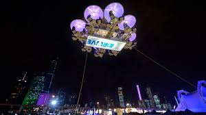 عشاء في السماء مطعم معل ق يجذب زوار موسم الرياض