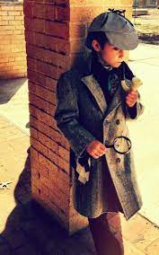 One Of The Cutest Kidlock Cosplays I Ve Ever Seen Sherlock Holmes Costume Character Dress Up Munchkin Costume