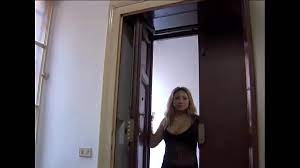 My next door neighbor is a real whore! Vicina Di Casa Molto Troia Pornorama Com