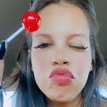 Amanda Dux's Instagram, Twitter & Facebook