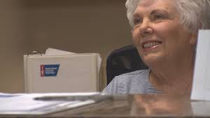 Lifelong volunteer doesn't let cancer, loss stop her