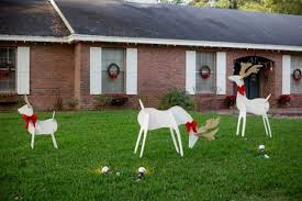 Grinch stealing the christmas lights lawn yard art decoration decor cute left with max the red nose reindeer. Eclectic Recipes Fast And Easy Family Dinner Recipes