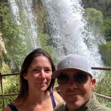 Who serves the best sausage gravy and biscuits in Grand Junction, CO?