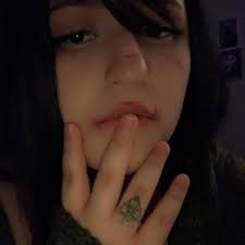 My name is Tony im 31 from California, looking for a gamer 2 Im