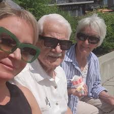 These Palm Beach plastic surgeons must be stopped. This cannot be the same  person.