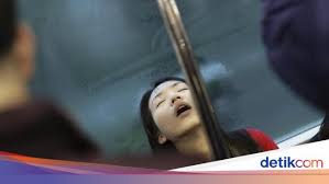 Cara betul tidur dalam kereta. Sering Ketiduran Di Krl Tapi Tak Pernah Kebablasan Ini Rahasianya