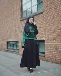 Saved by means of emmaline weblog. 7 Fashion Hijab Anti Ribet Dengan Rok Yang Cocok Buat Cewek Tomboy Cewekbanget Id Line Today