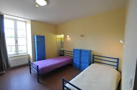 Annonces immobilieres entre particuliers à particulier, pasdagence.com propose de passer vos annonces immobilières : Etablissement Saint Gabriel Hebergement De Groupes Puy Du Fou Vendee Vallee