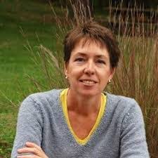 Lynn Steiner's Instagram, Twitter & Facebook