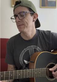 20 años de música y fe: una canción memorable