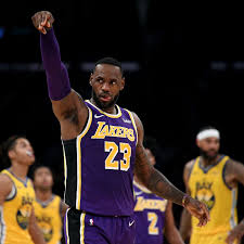 The lead is short lived for the lakers. Lakers Vs Warriors Final Score Lebron James Finally Ends Dubs Dynasty Silver Screen And Roll