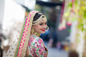 If you are the bride, your face shape should be a consideration, since you are.here are some guidelines for wedding hairstyles that can be suits you. Indian Bridal Hairstyle For Long Face Clearance Shop