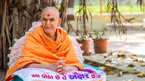 Mahant swami maharaj is the present guru and president of the bochasanwasi akshar purushottam swaminarayan sanstha, a major branch of the sw. Baps Twitterissa Hh Mahant Swami Maharaj S Vicharan 11 April 2020 Nenpur India Https T Co Pglrbieyxu Https T Co S0c4npwcq1 Twitter