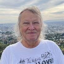 Tom Lathrop's Instagram, Twitter & Facebook