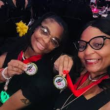 Mia Thornton has moved