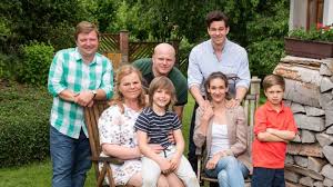 Kukačkové hodiny dovážíme kompletní přímo od špičkové německé firmy hőnes. Kukacky Ceska Televize