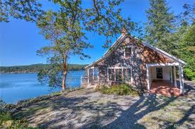 San Juan Island Waterfront Real Estate Homes Houses San Juan Island Waterfront Pr Waterfront Property For Sale Waterfront Homes For Sale Waterfront Homes