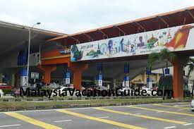 There are also some parks that are famous for street performers. Subang Skypark Terminal