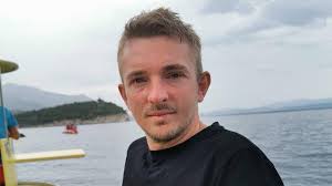 World War One veteran's medals returned to family by stranger