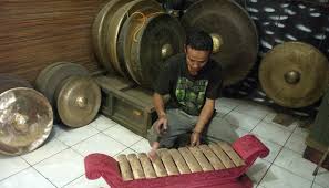 Setelah membahas mengenai alat musik maluku dan alat musik sunda, kali ini akan kita bahas alat musik dari daerah papua. Pameran Musik Nusantara Di Papua Cuma Ditonton 50 Orang Nasional Tempo Co