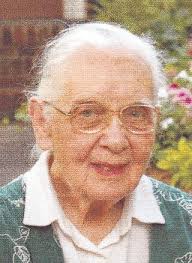 Marion Kidd Schwaneflugel FAY