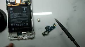 It may be connecting and disconnecting all the time. Redmi Note 4 Slow Charging Problem Solution By Mobile Hardware Solution The Mobile Phone Doctor