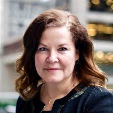 I'm excited to share that I'll be joining Kellogg's Class of 2026 to pursue  my MBA beginning this fall!