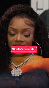 Shonnell Thomas's Instagram, Twitter & Facebook