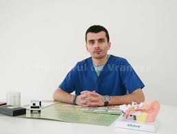 Nasul este foarte bine astfel, iată care sunt cauzele mai rare ale sângerărilor nazale: Specialistul Orl Ist Ne Spune Ce SÄ Facem Cand Ne Curge Sange Din Nas PoveÈtile Cu Mana RidicatÄ Èi Datul Capului Pe Spate Sunt Total Contraindicate Monitorul De Vrancea