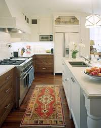 kitchen cabinets: white + wood mix