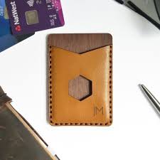 Bois Personnalise Et Porte Monnaie En Cuir Titulaire De La Etsy In 2020 Leather Card Wallet Handcrafted Leather Wallet Card Holder Leather
