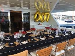 It's no secret that i live for themed events, i studied event management at university & it's an industry i hope to revisit one day. James Bond Dinner The Yacht Stew