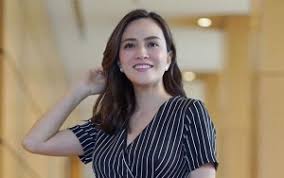 See more ideas about shandy, artist style, human art. Baby Bump Shandy Aulia Terpampang Nyata Seruan Gemas Langsung Menggema