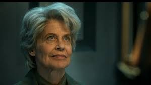 I am totally agree with you. What a waste of a talented actress and I'll be  honest I think the military was way too prominent in this season. I thought  it was