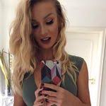 Nadine Goldstein's Instagram, Twitter & Facebook