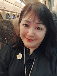 50+大阪獨旅ing... 安全抵達. 感覺好刺激爽爆了... 好像玩叢林冒險一樣... 之前都是跟外甥女來（都自助沒跟團） 我通常只扮演瘋狗亂跑亂叫