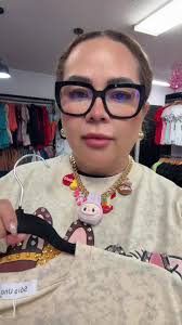 Erika (@luxboutiquesalon)