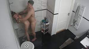 Mihanika69 with kevin in shower, not BF