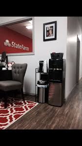 Statefarm Officedecor Choosecasey Www Choosecasey Com Agencyofficeinspiration Chooseca In 2020 State Farm Office Business Office Decor Office Remodel