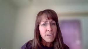 Danielle Bradfield's Instagram, Twitter & Facebook