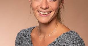 Lisa Weisser's Instagram, Twitter & Facebook