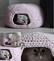 Your fur friend will love it, and you an choose the one that you think all you need to do to find the free patterns for this is click on the links below. Our Favorite Pinterest Crochet Patterns The Whoot Crochet Cat Bed Crochet Cat Diy Crochet Cat