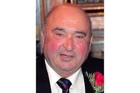 Ann Toto's Instagram, Twitter & Facebook