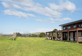 Massage, services, free classifieds, musician, canberra. Where To Find The Best Food And Wine In Canberra Travel Insider